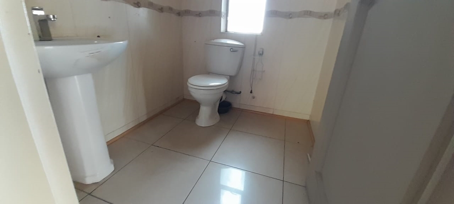 To Let 4 Bedroom Property for Rent in Irene Park North West